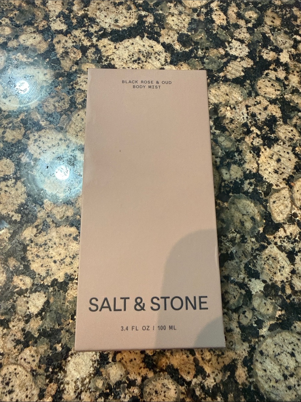 Salt & Stone Black Rose & Oud Body Mist – Blush
